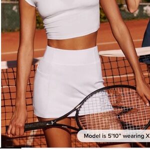 NWT Alo Airbrush High-Waist Good Form Tennis Skirt in White